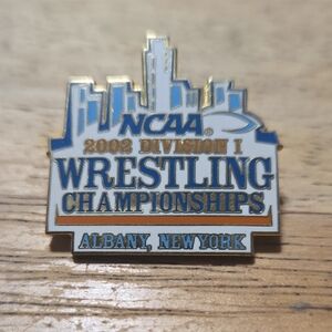 2002 Division 1 NCAA Wrestling Championships Pin Albany New York Lapel Pin